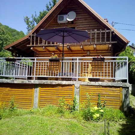 Apartman Relax In Nature 야이체 외부 사진